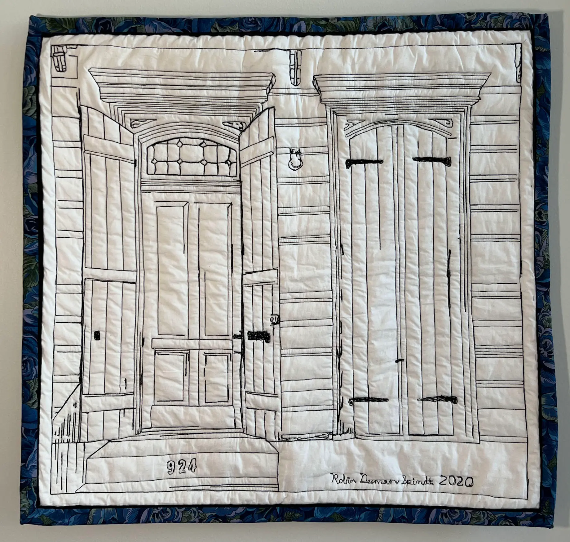 Pink Ladies, a free-motion quilt after a photograph by Trent Bender